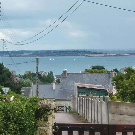 2 Bedroom Cozy In Cast Le Guildo